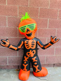 Halloween inflatable