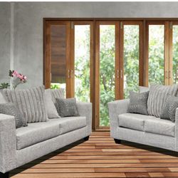 Beautiful sofa and loveseat!