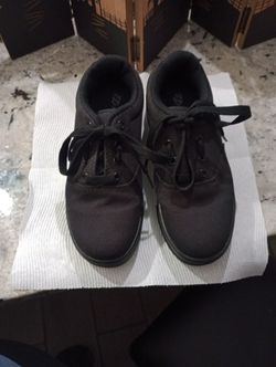 HEELYS  SIZE  YOUTH  3