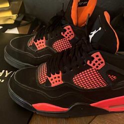 Jordan 4 Red Thunders 