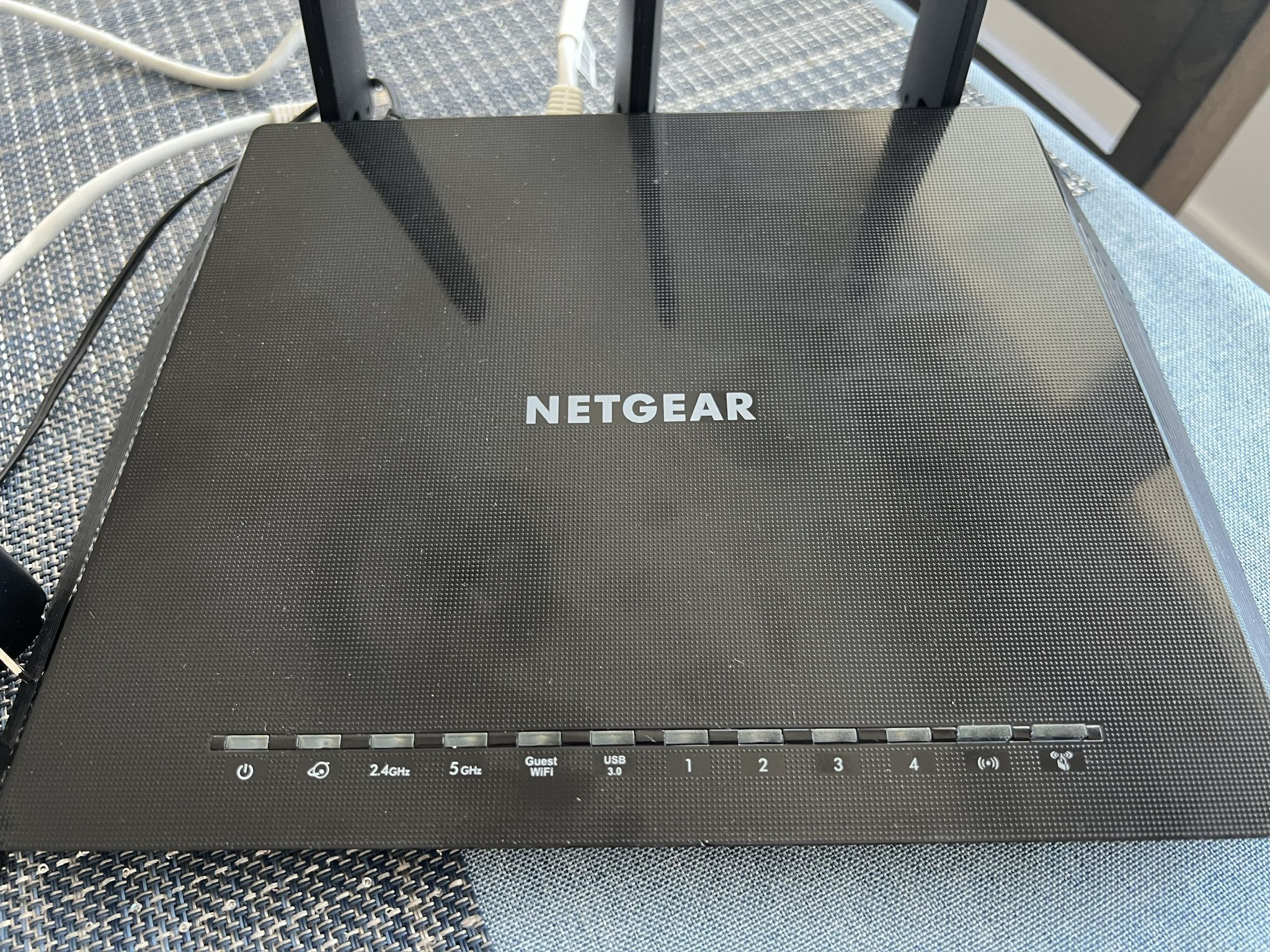 NETGEAR Nighthawk R7350 AC2400 Router $85 OBO