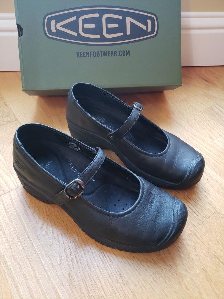 Keen Mary Jane Women's Shoes Size 8