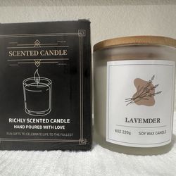 Lavender scented Soy Wax Candle, Colton Wick  Quality To Trust