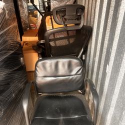 Office Chairs 