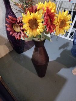 Vase flower