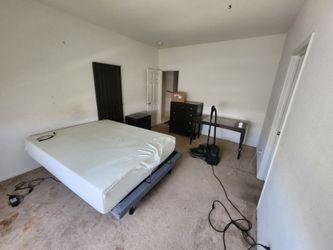Bedroom set with queen bed