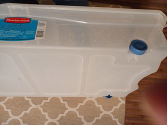 Rubbermaid Under Bed Storage Bin (38x16x9 inches) for Sale in Boise, ID -  OfferUp