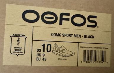 Brand New Unused Oofos Shoes In Box