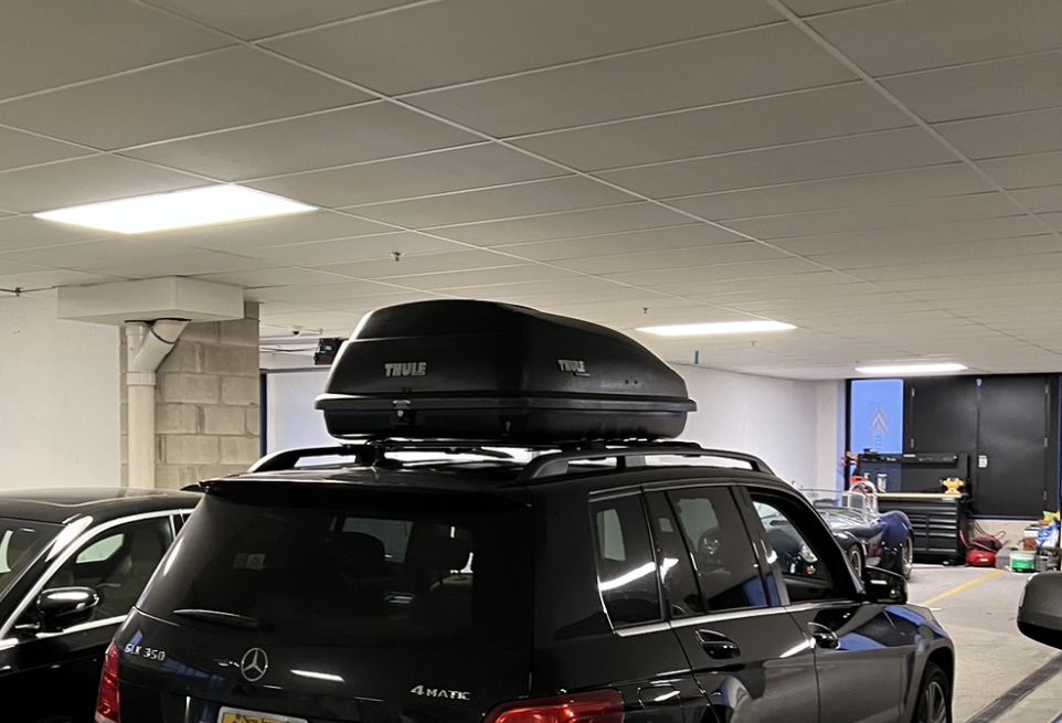 Thule 667ES Excursion ES Cargo Box for Sale in Interlaken, NJ OfferUp