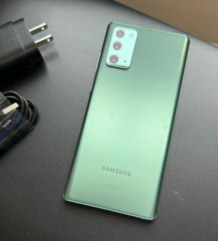 Samsung Galaxy Note 20 , Unlocked   for all Company Carrier ,  Excellent Condition  Like New