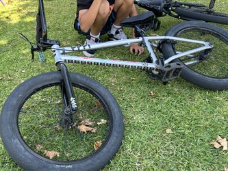 Cult bmx 22 inch