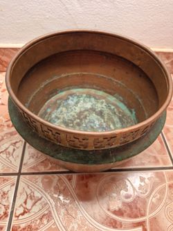 Copper pot