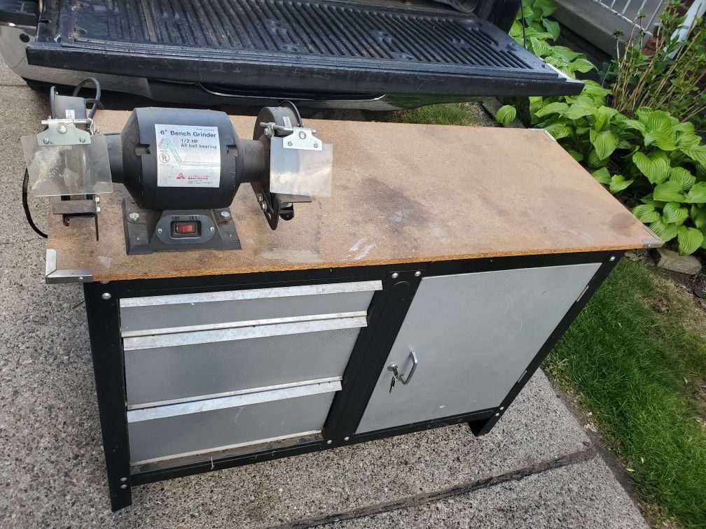 Tool Box With 6" Bench Grinder