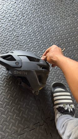 Mountain bike helmet