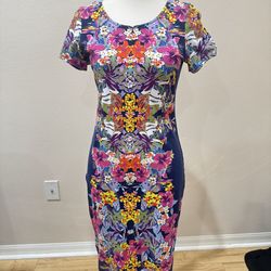 Women  dress size M