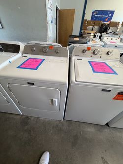 Maytag Washer and Dryer Set