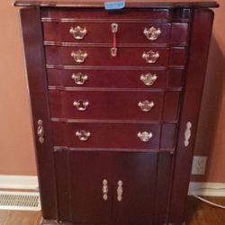 Armoire Jewelry Chest 