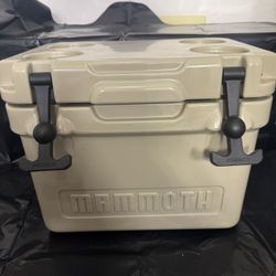 Mammoth 15 Cooler