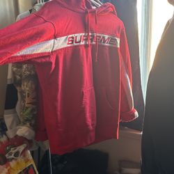 SUPREME HOODIE