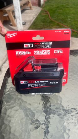 Milwaukee M18 FORGE 8.0