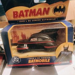 2004 Corgi Batman 1/43 Diecast 1940's Batmobile