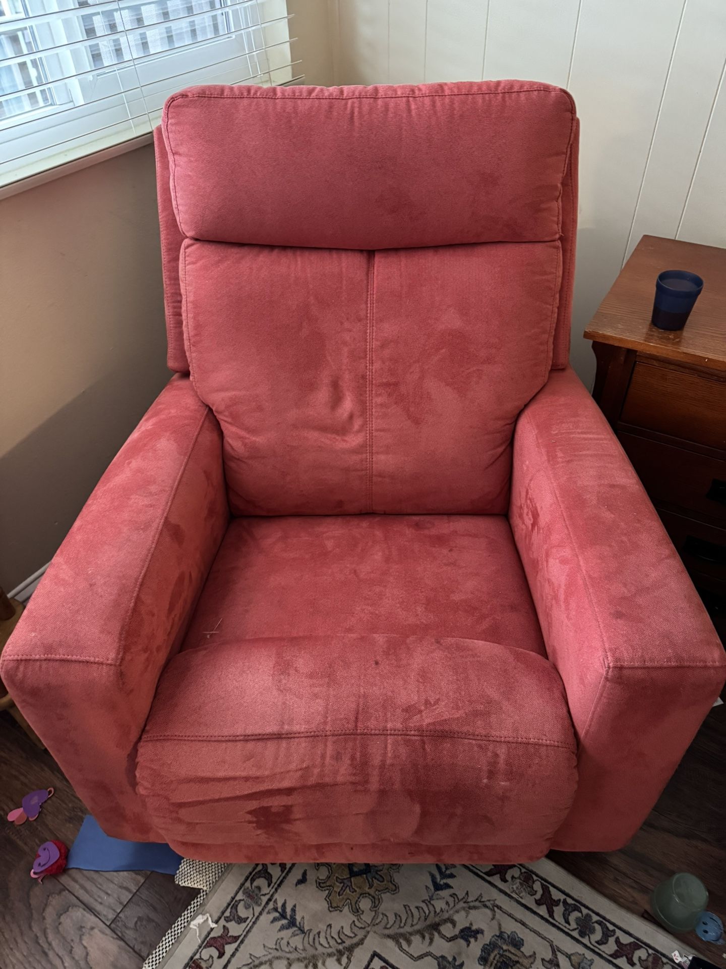 Free Laz-e-boy Recliner Chair