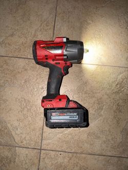 Milwaukee M18 1/2” impact driver