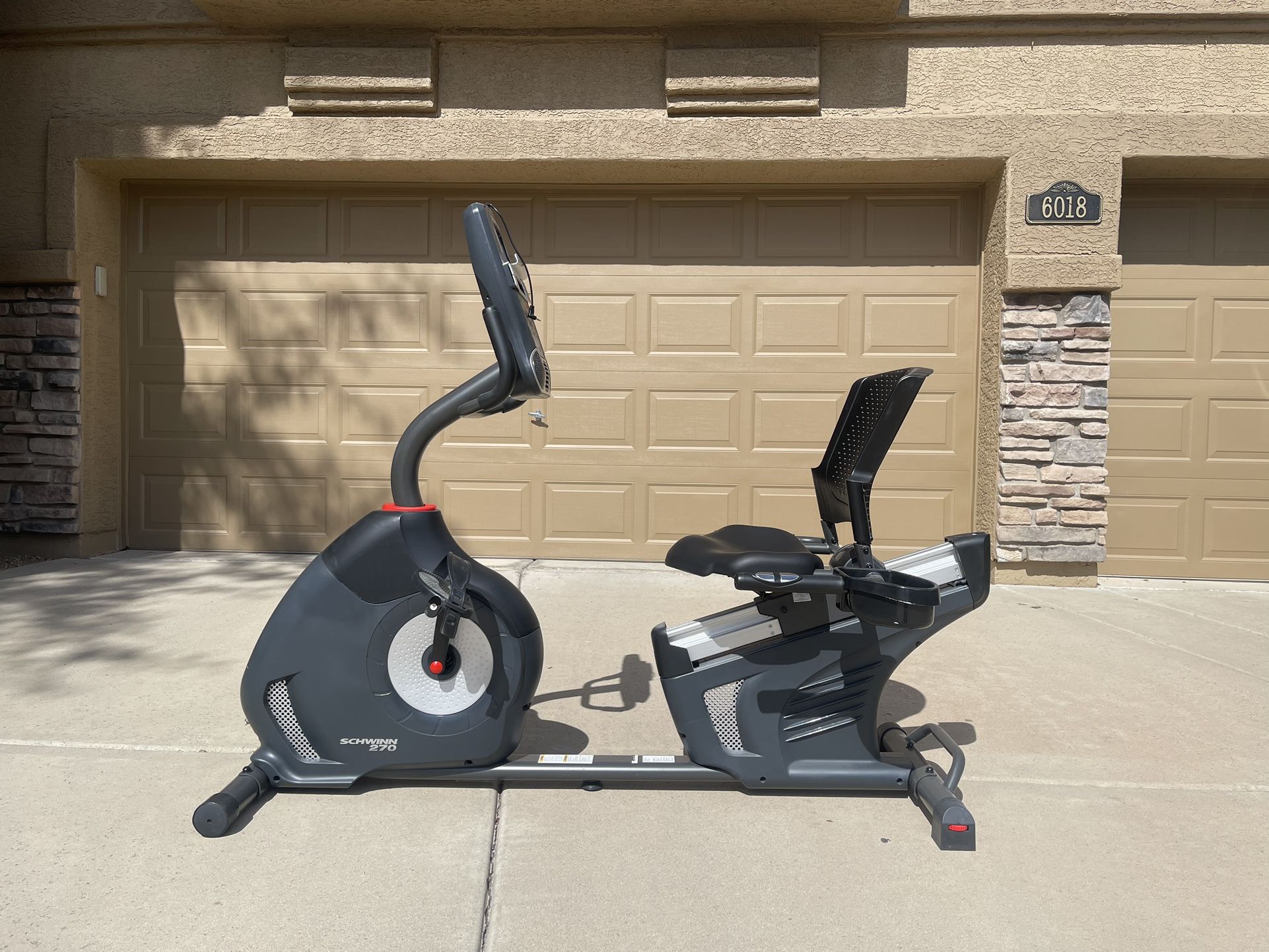 Schwinn 270 Exercise bike