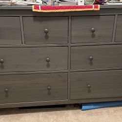 XL Dresser