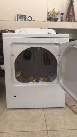 Kenmore dryer in perfect condition white and stackable