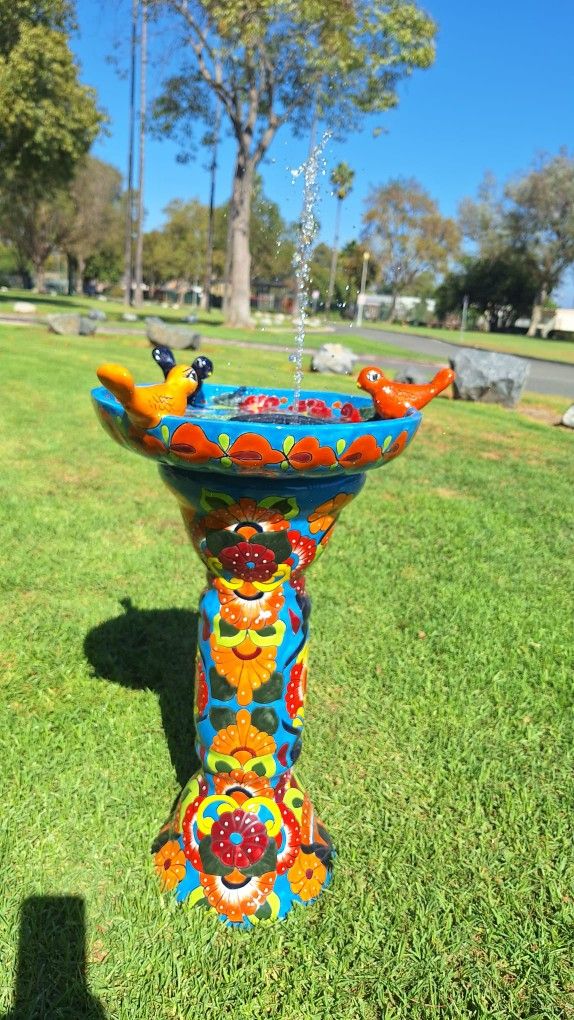 💥Talavera Birdbath 💥( Fountain)Talavera & Clay Pottery Store 12031 Firestone Blvd Norwalk Ca 90650 Instagram; Casaxartesanal
