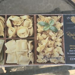 Ravioli and Tortellin set used for making filled pasta at hime