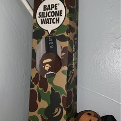 BAPE WATCH !