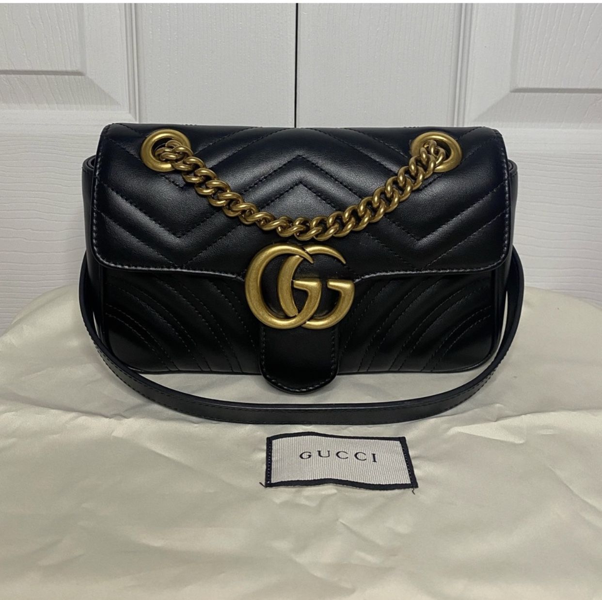 Gucci | GG Marmont Mini Shoulder Bag | Black