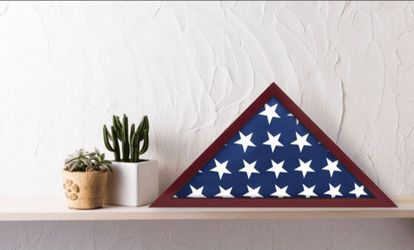 Military Retiremwnt/Memorial Flag Display Case