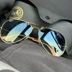 Rayban’s