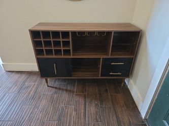 Bar buffet table