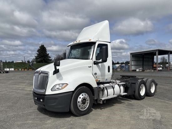 2018 International LT 625