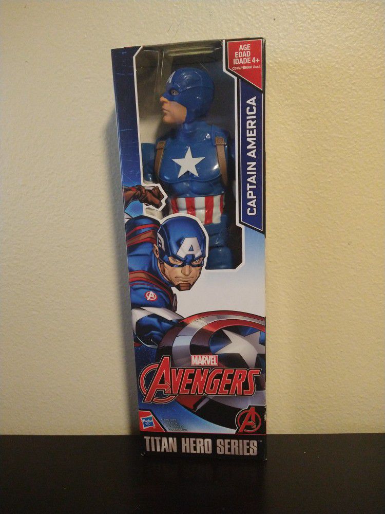 Marvel Avengers Captain America Action Figure W/Shield Titan Hero Series 12" NIB
