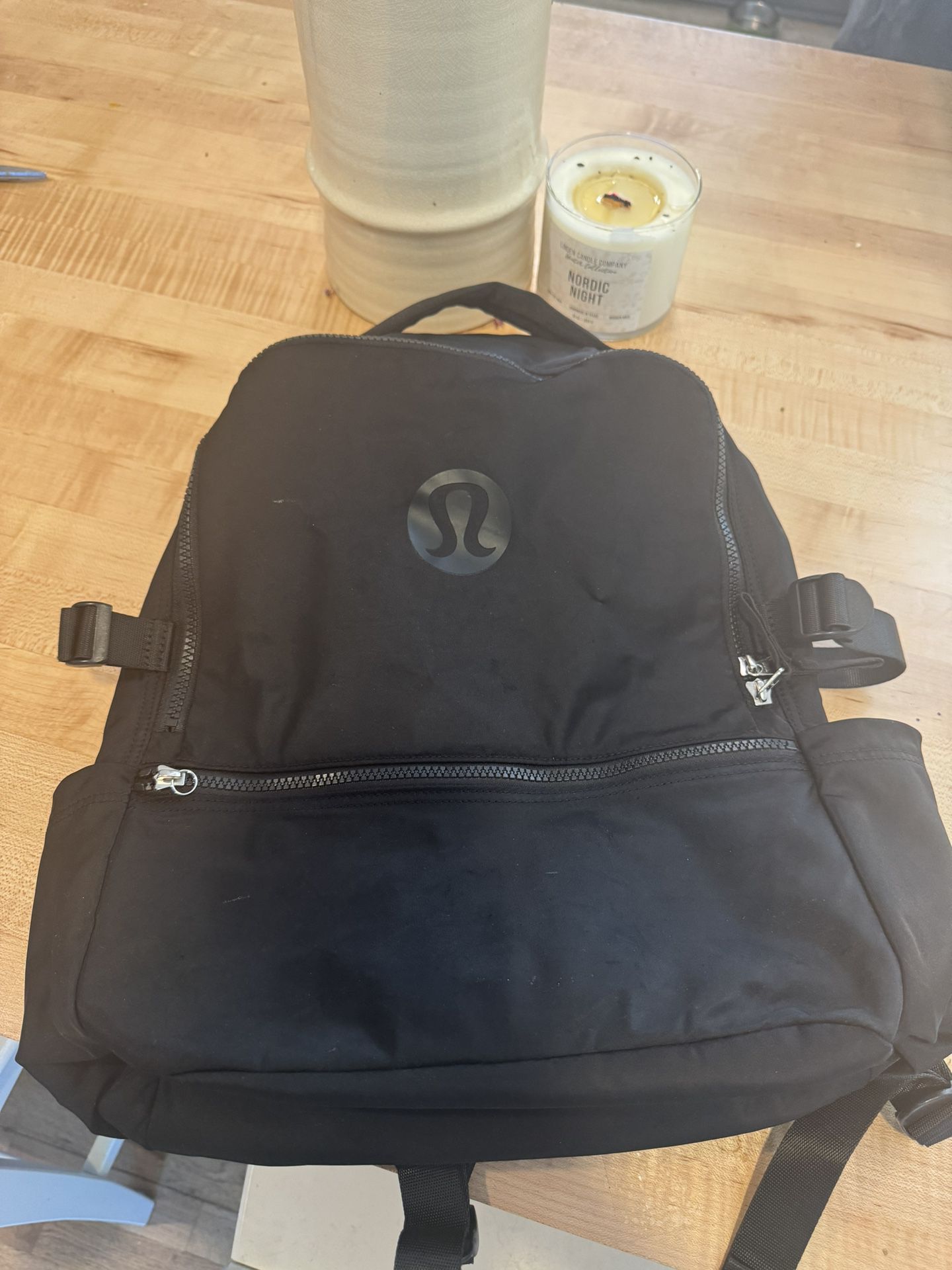 black lululemon backpack