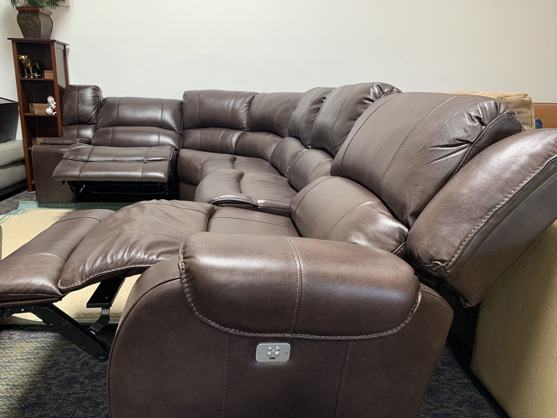 6 piece leather sectional couch with 2 power recliners and headrests