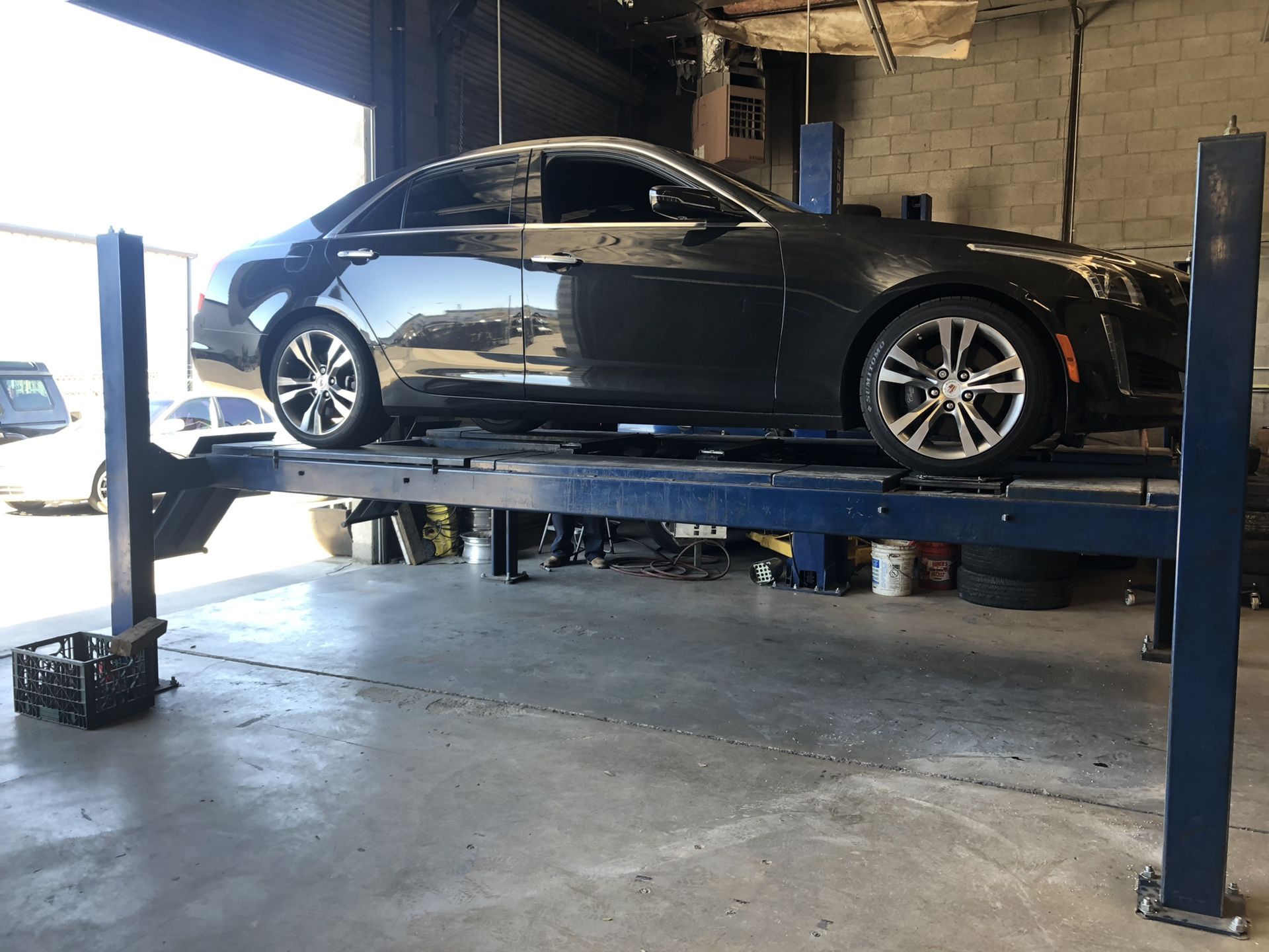 Castaneda Auto Service- New and Used Tires, Alignment, Suspension, Brakes, and Auto Repair