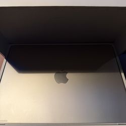 Macbook air 13” M3 (2024) 512gb