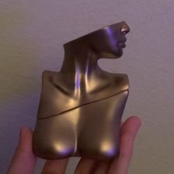 Billie Eilish Perfume 20$ 