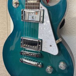 2016 Gibson Les Paul Studio Guitar (Elextric)