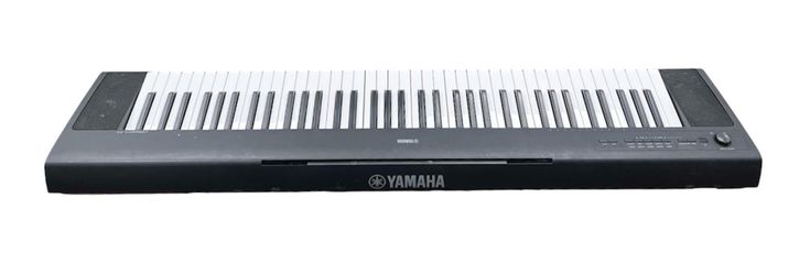 Yamaha pianos 76 keys