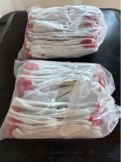 23 pairs of goatskin leather gloves
