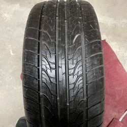 (1) Venzia Crusade HP - 225/35R20 100T  $60