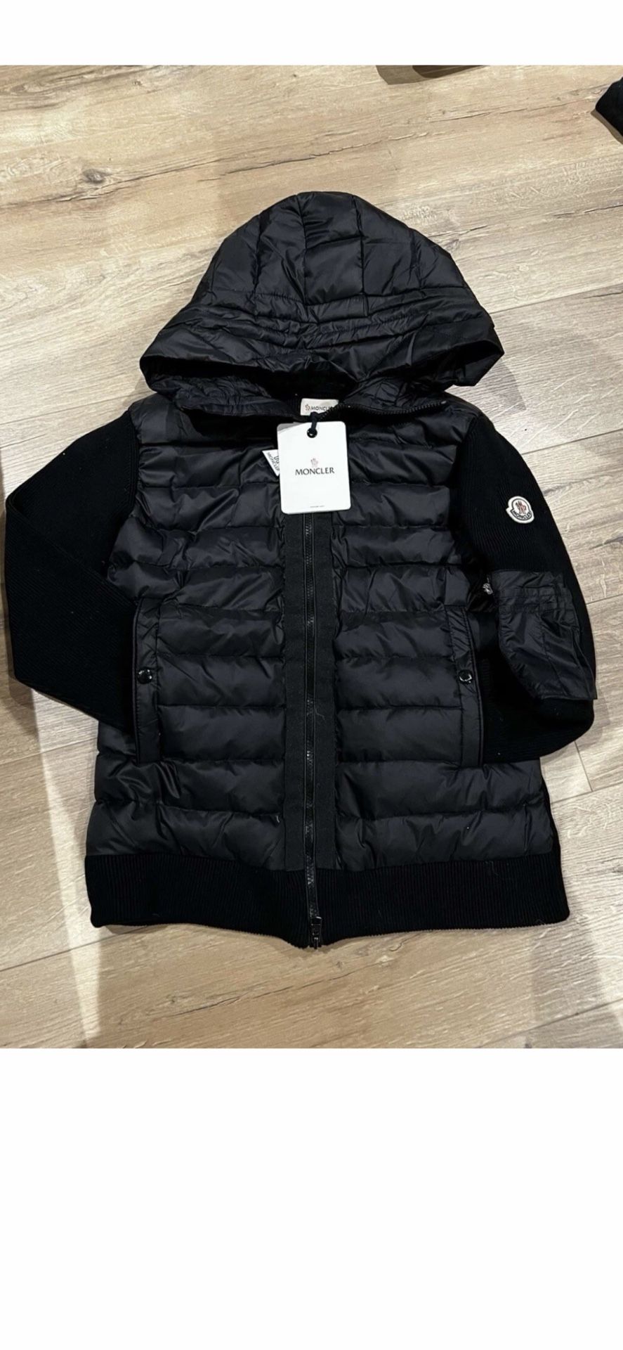 MONCLER CARDIGAN SIZE LARGE