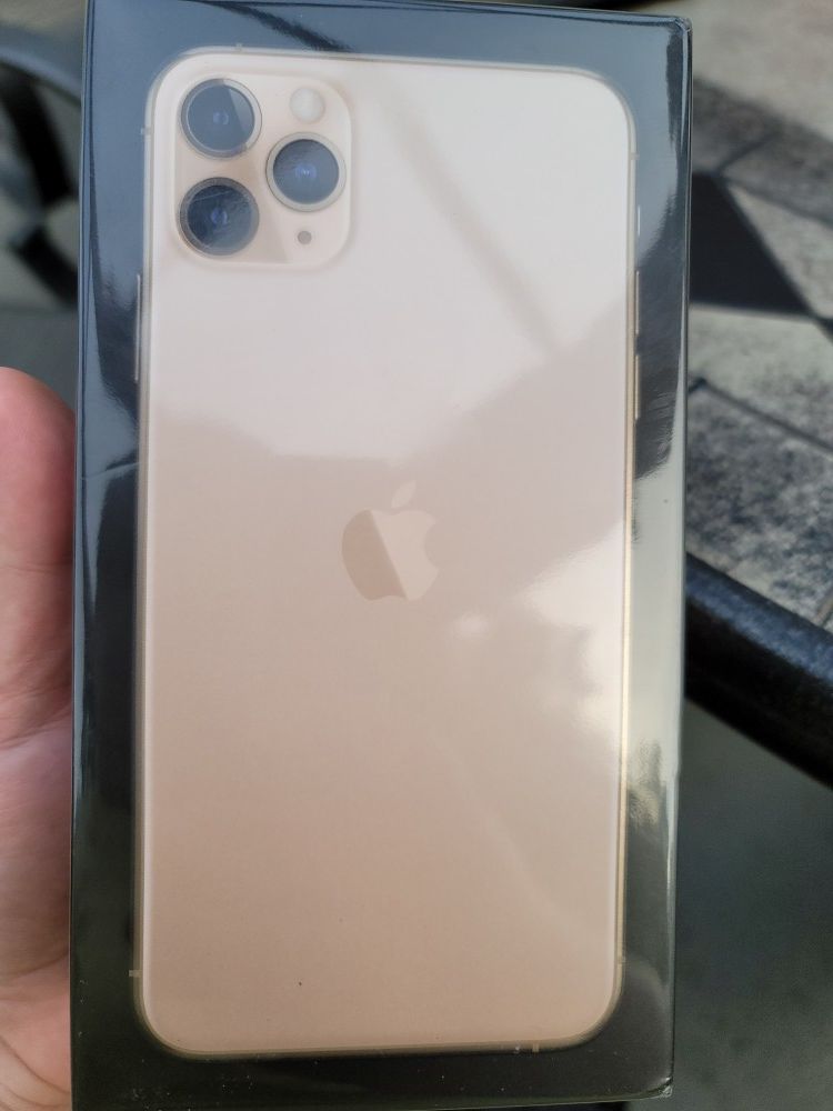 IPhone 11 Promax 64gb gold new sealed box asking for $1000 T-mobile,Metro, UltraMobile, LycaMobile